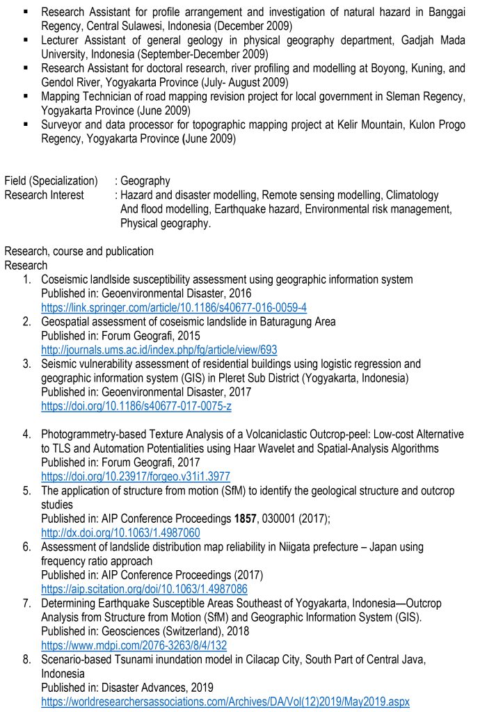 Microsoft Word - CURRICULUM VITAE 2022.docx